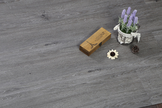 Напольная ПВХ плитка VERTIGO Trend Wood Registered Emboss 7106 ELEGANT OAK
